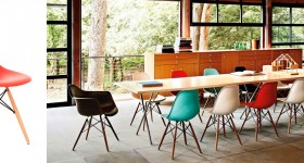 Iconos del diseño: Plastic Chair de Charles & Ray Eames