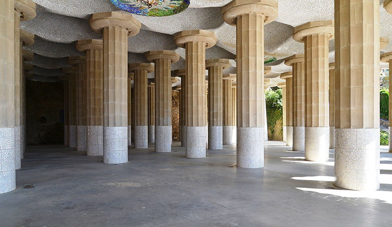 Parl-Guell-columnas